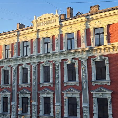 Golden Palms Apartment In The City Centre Riga Exterior foto
